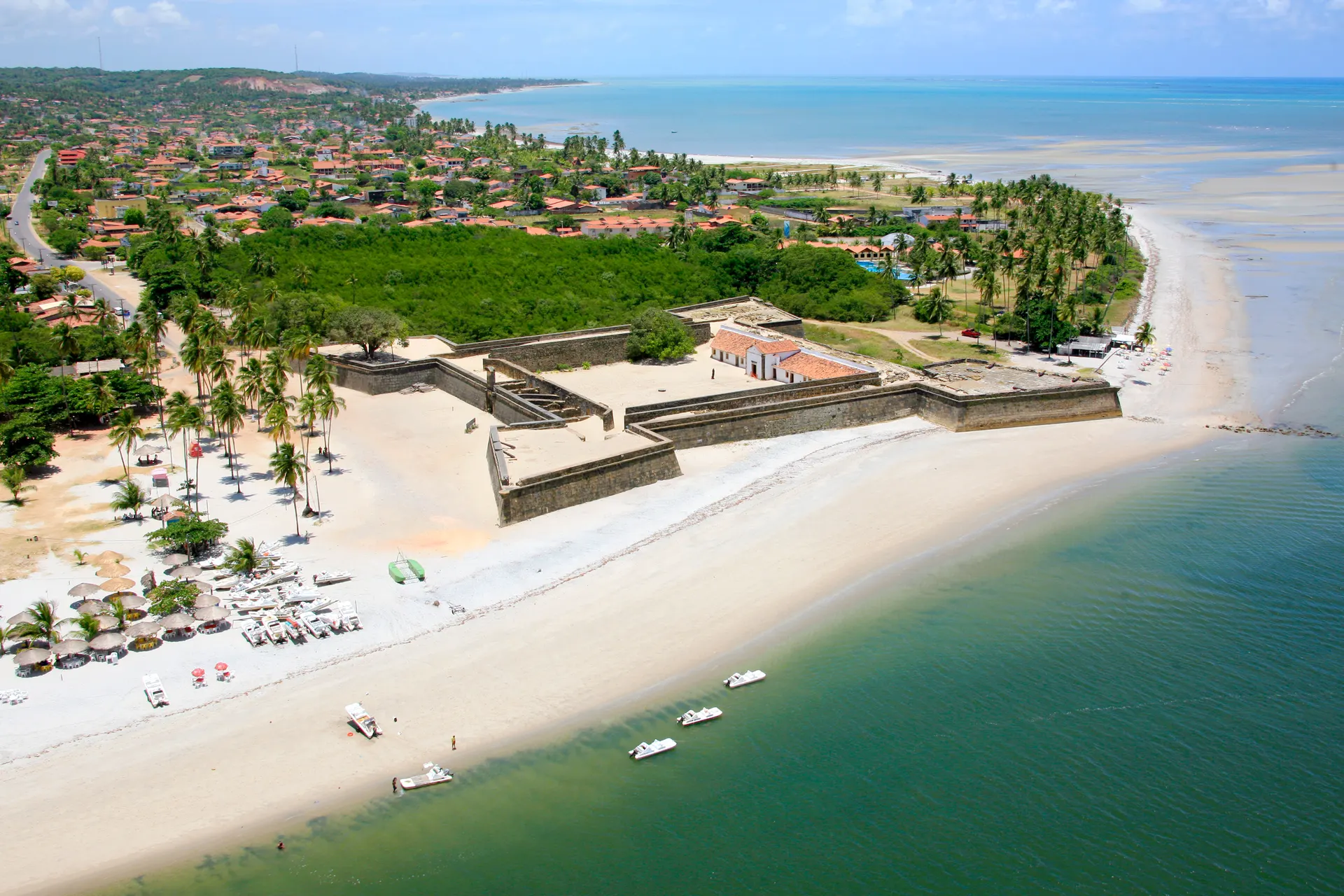 Forte Orange visto do alto, na entrada do Canal de Santa Cruz, Ilha de Itamaracá - PE
